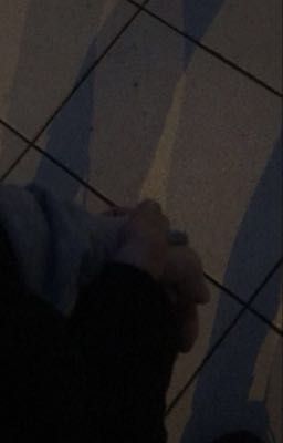 atsh2; ngồi nhìn em khóc