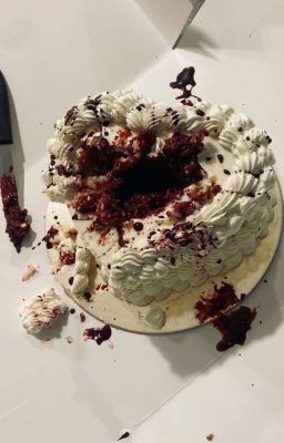 birthday cake | OHYUIS