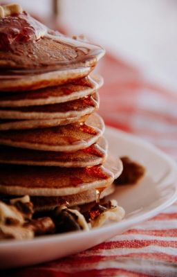 chiêu khang • maple syrup pancake