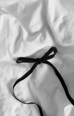 chodeft ✦ black and white