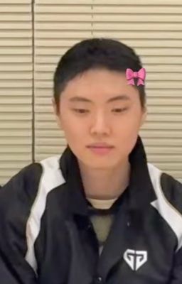 chokiin | cái đầu trọc lóc.