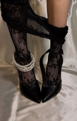 Cưng nghĩ cưng là ai?