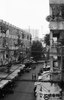 hf | năm thứ sáu.