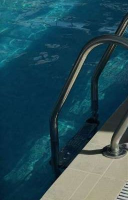 [Long Hùng] Hồ Bơi