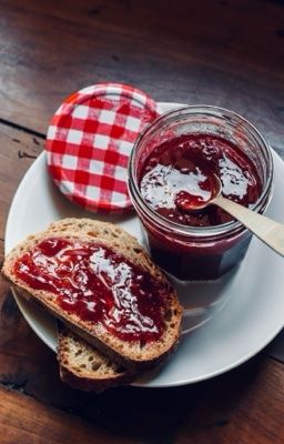 On2eus | Mứt Dâu.