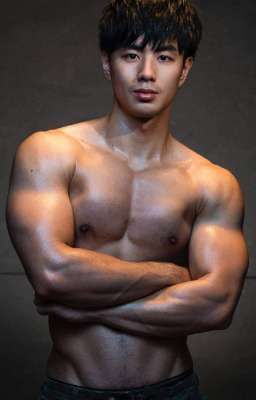 Phục tùng trai thẳng