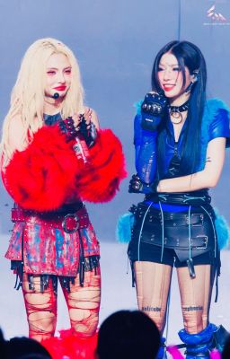 [QuinnLy / Maiquinn x lyhan] Trái Đất ôm Mặt Trời