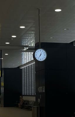 Silence in the night. 