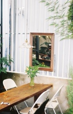 tiệm cà phê cuối phố