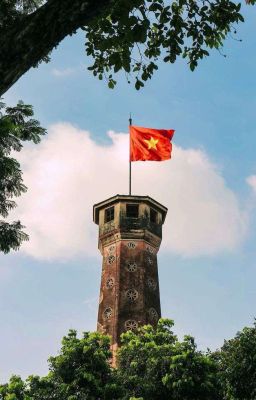 xanh rừng, đỏ lửa 